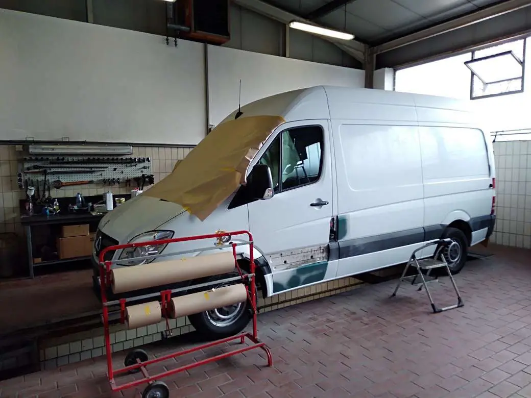 Кузовной ремонт Mercedes Sprinter